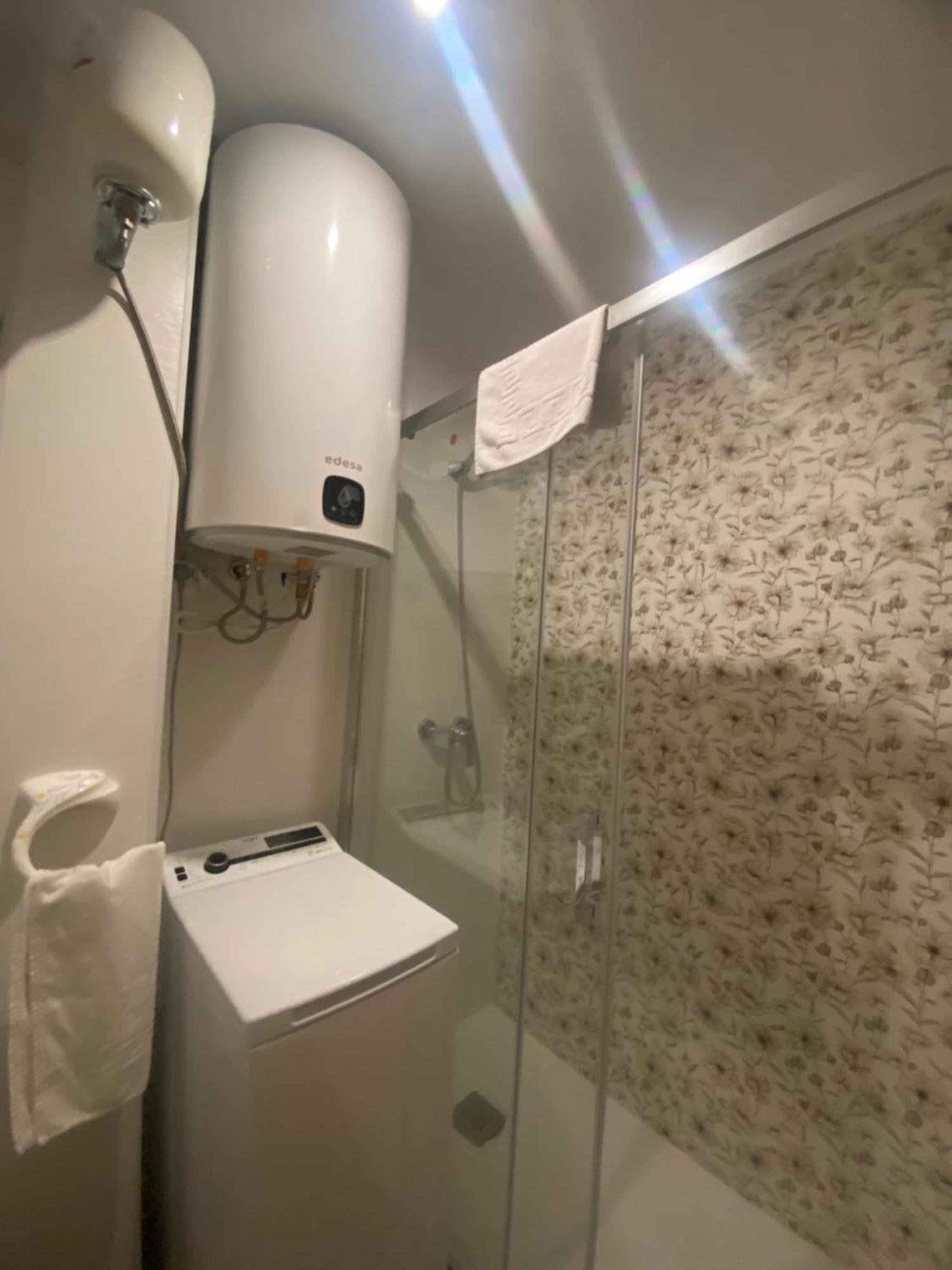 El Jardin Del Angel Ferrocarril Apartment Мадрид Екстериор снимка